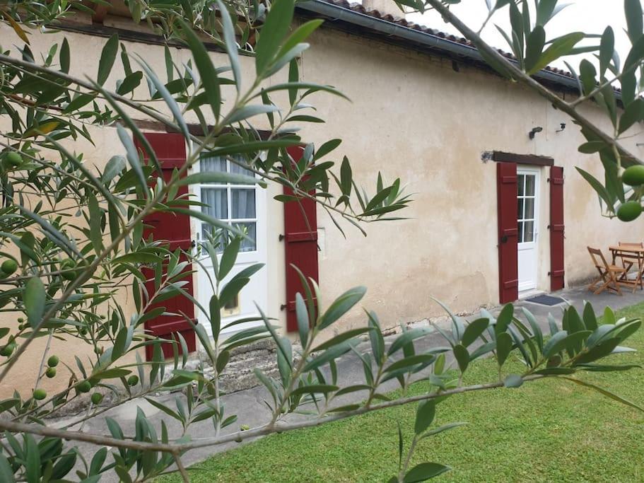 Vila Le Tourniquet - Aubeterre Tiny House Exteriér fotografie